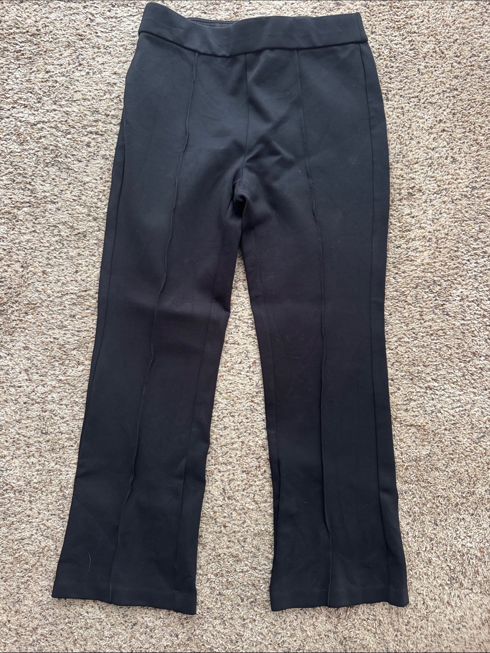 J. Crew Ponte cropped pull on pants - like new